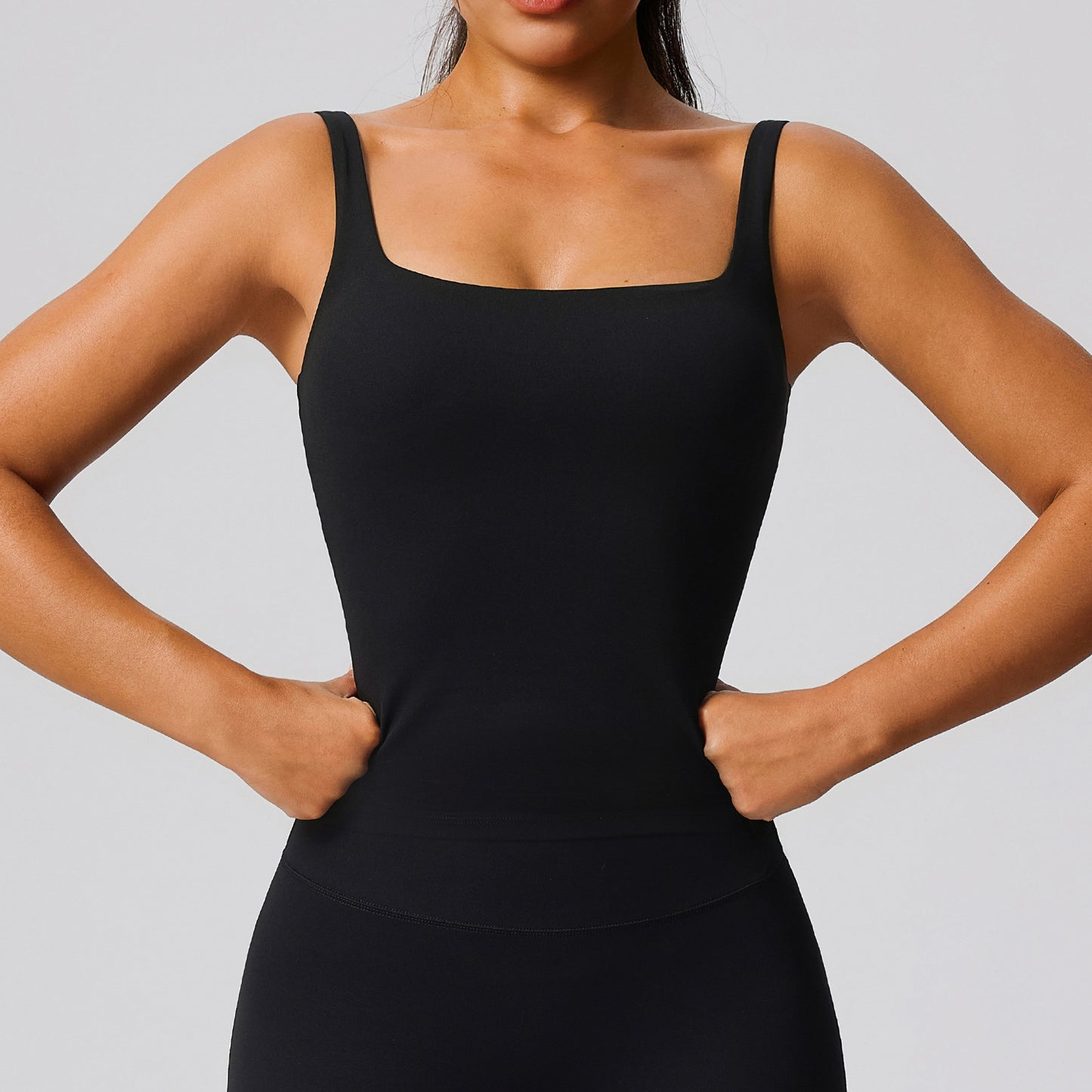 Womens Butt-Lifting Two-Piece Workout Outfit