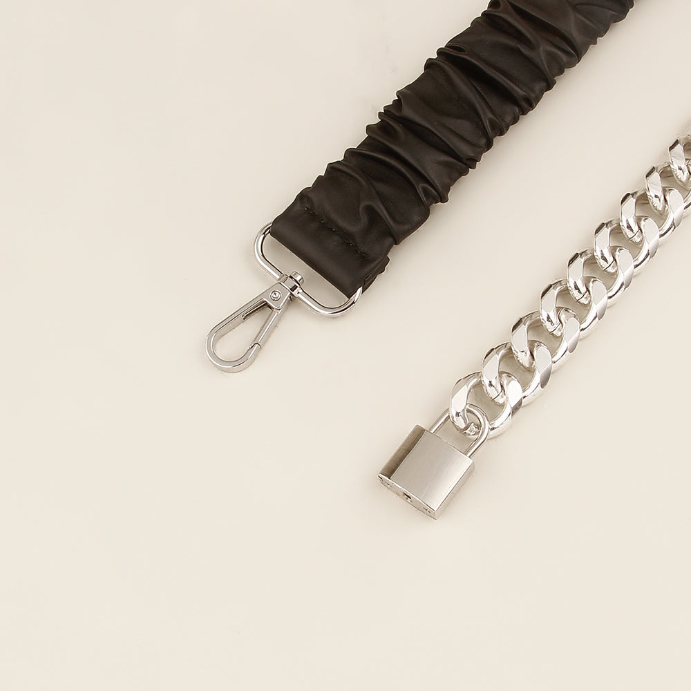 Street smart, fashionable nyt bælte med låsehoved til kvinder, sammensat med kæde, elastisk talje med nederdel, alsidigt taljebælte i metal, elastisk og trendy