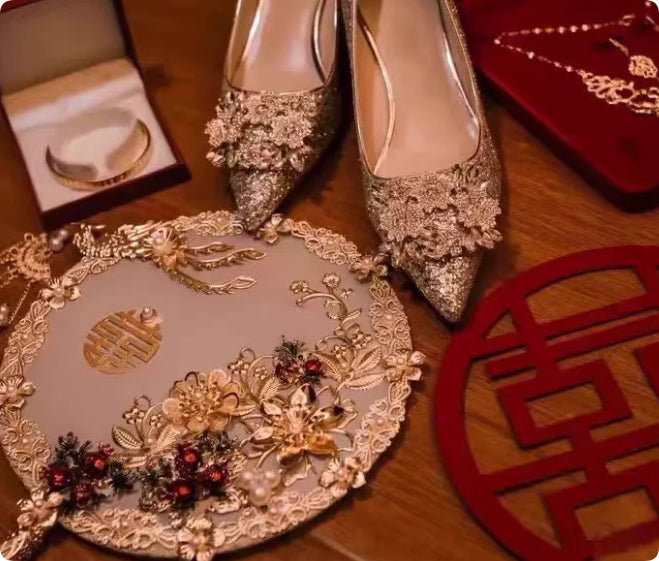 Xiuhe Wedding Dress, Two Wearing Crystal Shoes, Bridal Shoes, Female