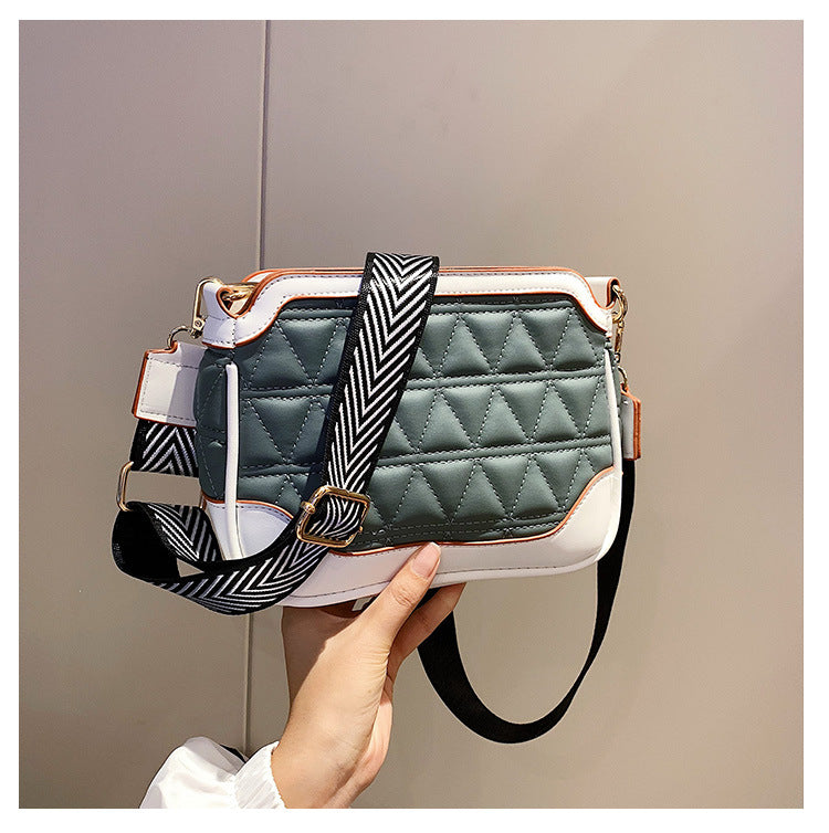Trendy Internet Celebrity High-quality Large-capacity Rhombus Broadband Messenger Bag