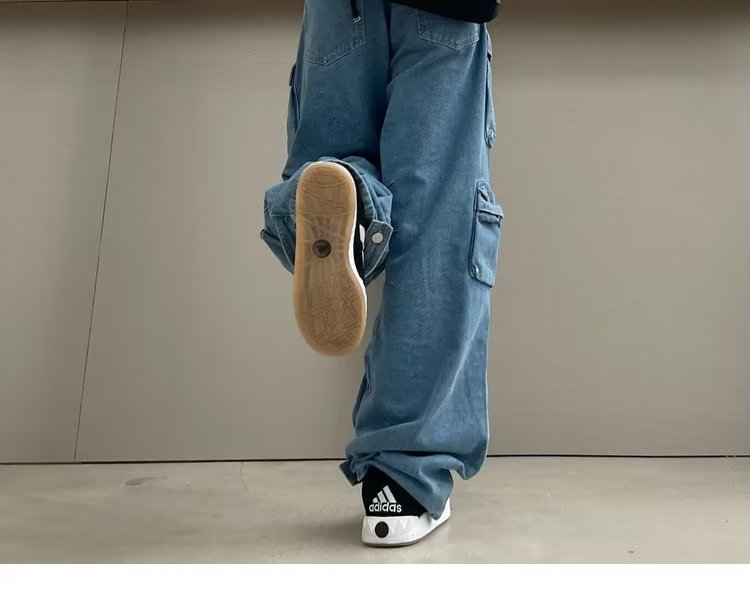 Light-colored Zipper Washed Overalls