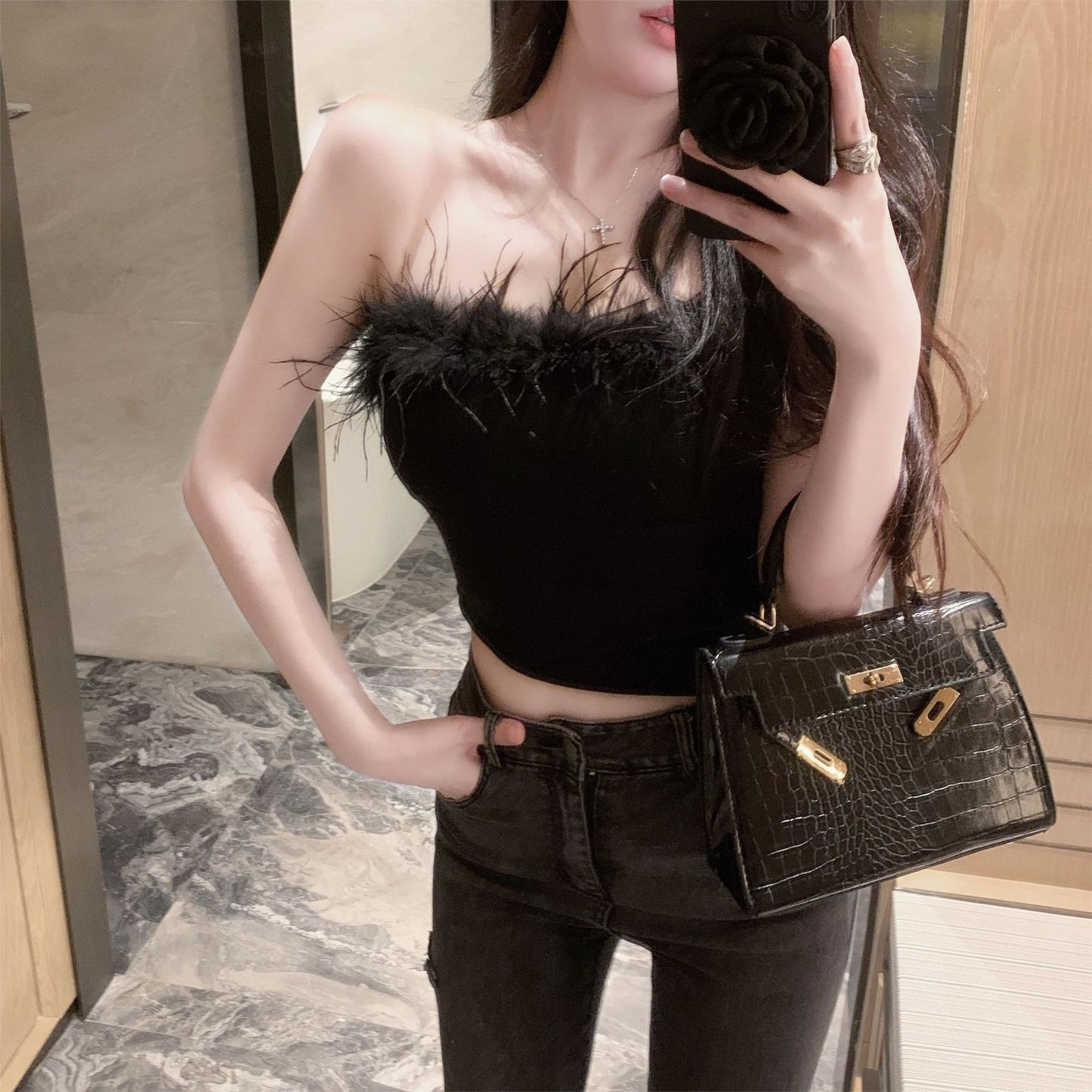 Womens Sexy Spaghetti-strap Tank Top, Shoulder-free Top