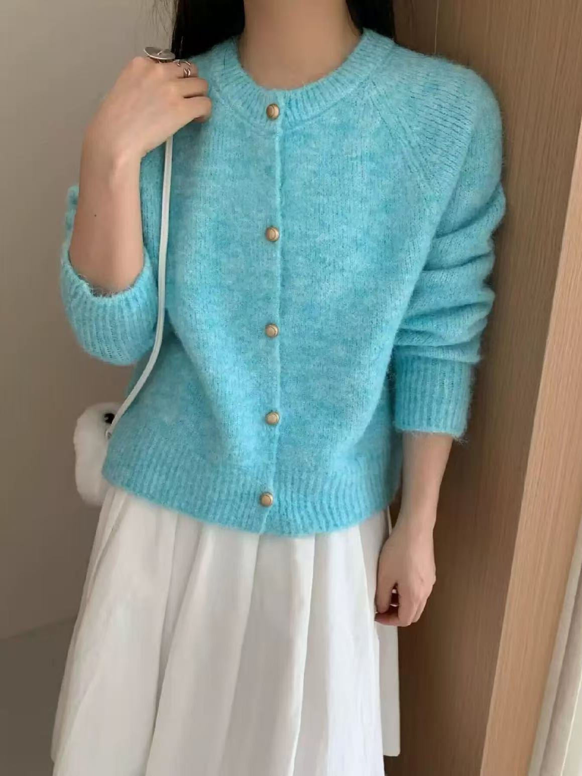 Metal Buckle Round Neck Knitted Cardigan Loose Casual