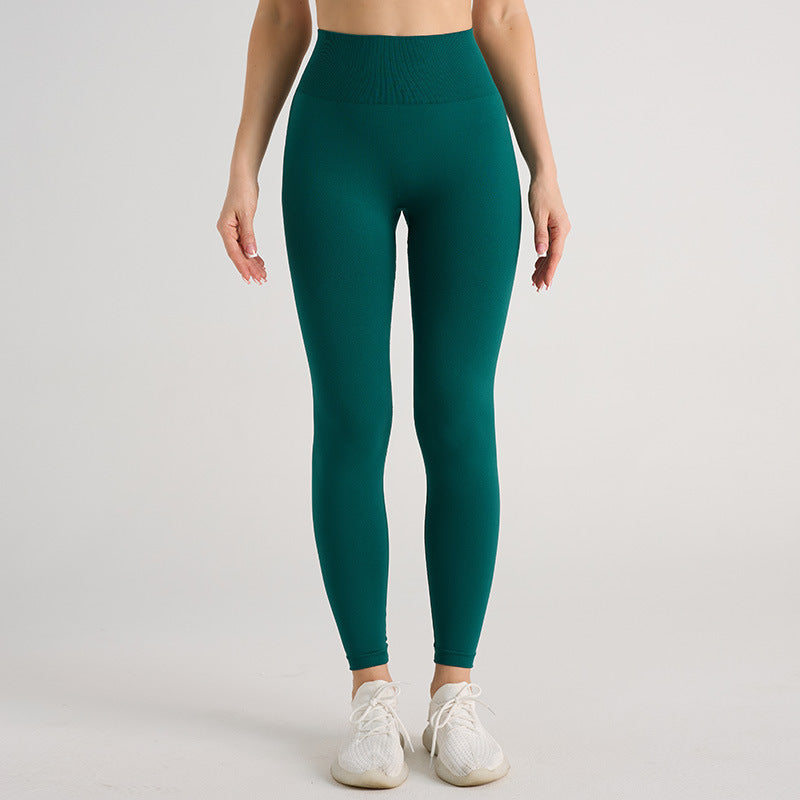 Sømløse Sports Leggings med V-talje og Ferskenhofteeffekt til Udendørsbrug