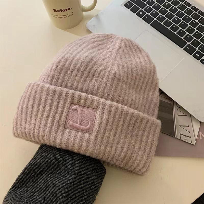 Autumn And Winter Warm-keeping And Cold-proof Ear Protection Beanie Hat Makes Face Look Smaller Knitted Hat