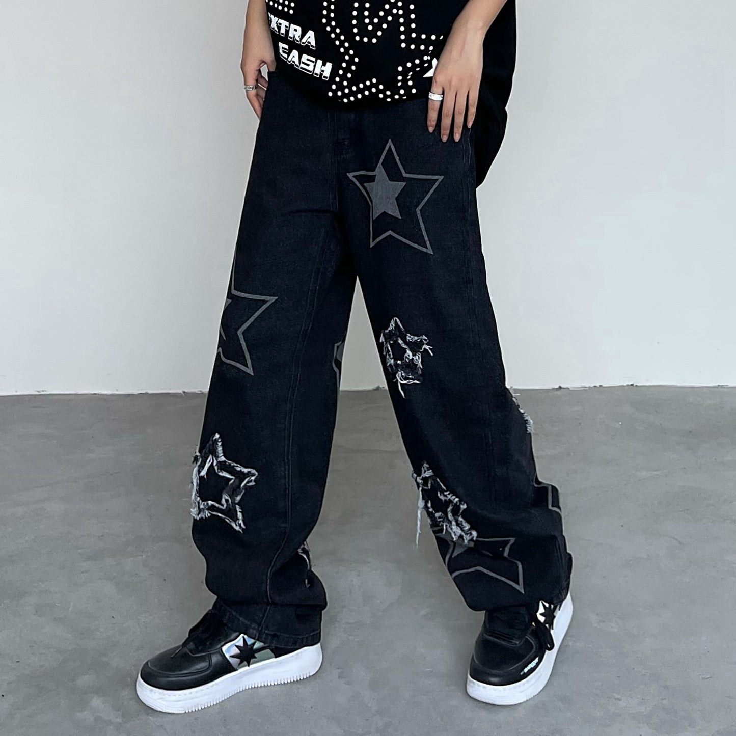 Washed And Ripped Star Jeans Loose And Slim
