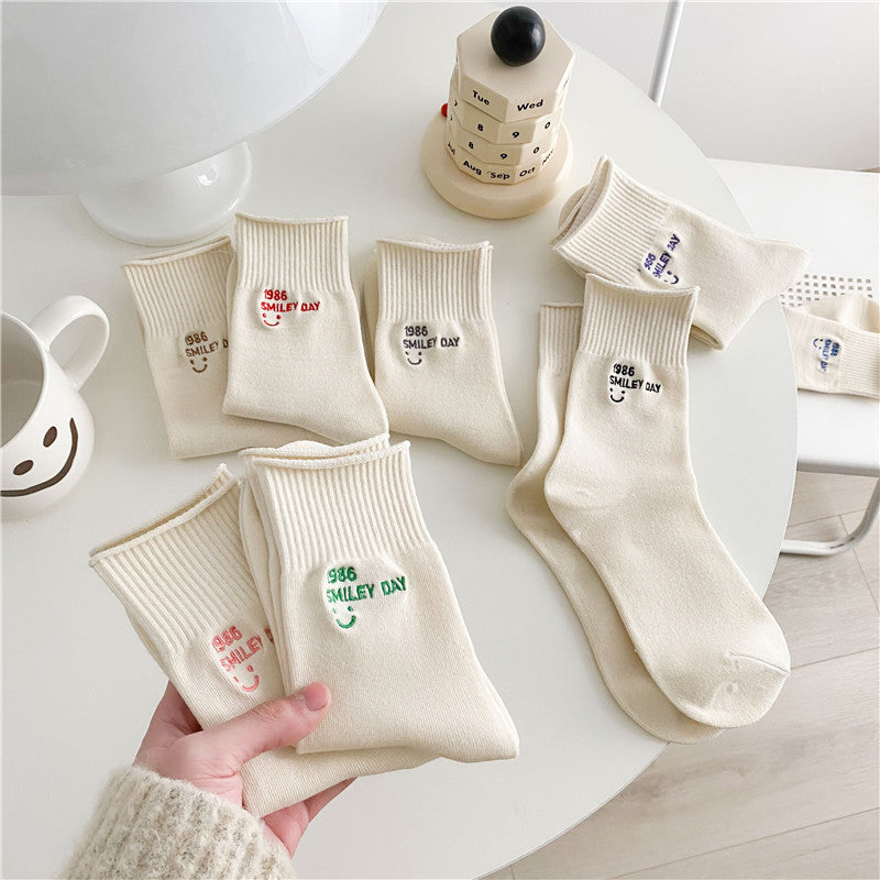 Women's Fashion Casual Minimalist Mid-calf Socks