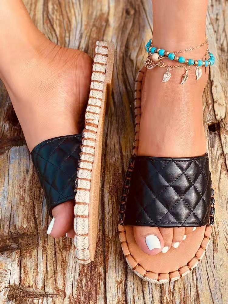 European And American Casual Flat Slippers