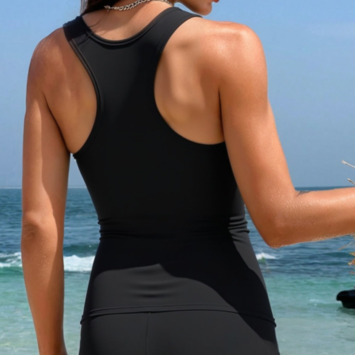 Conservative, Midriff-covering, Color-block, Form-fitting Two-piece Swimsuit