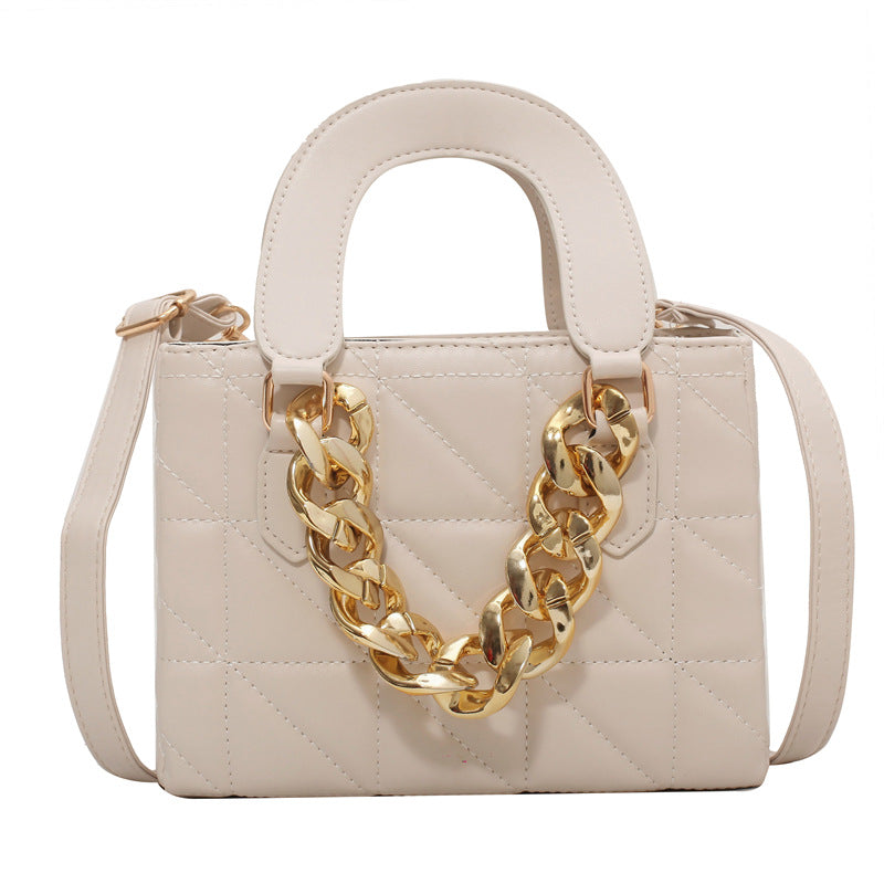 Women's Korean Style Fashion Thick Chain Rhombus Handbag