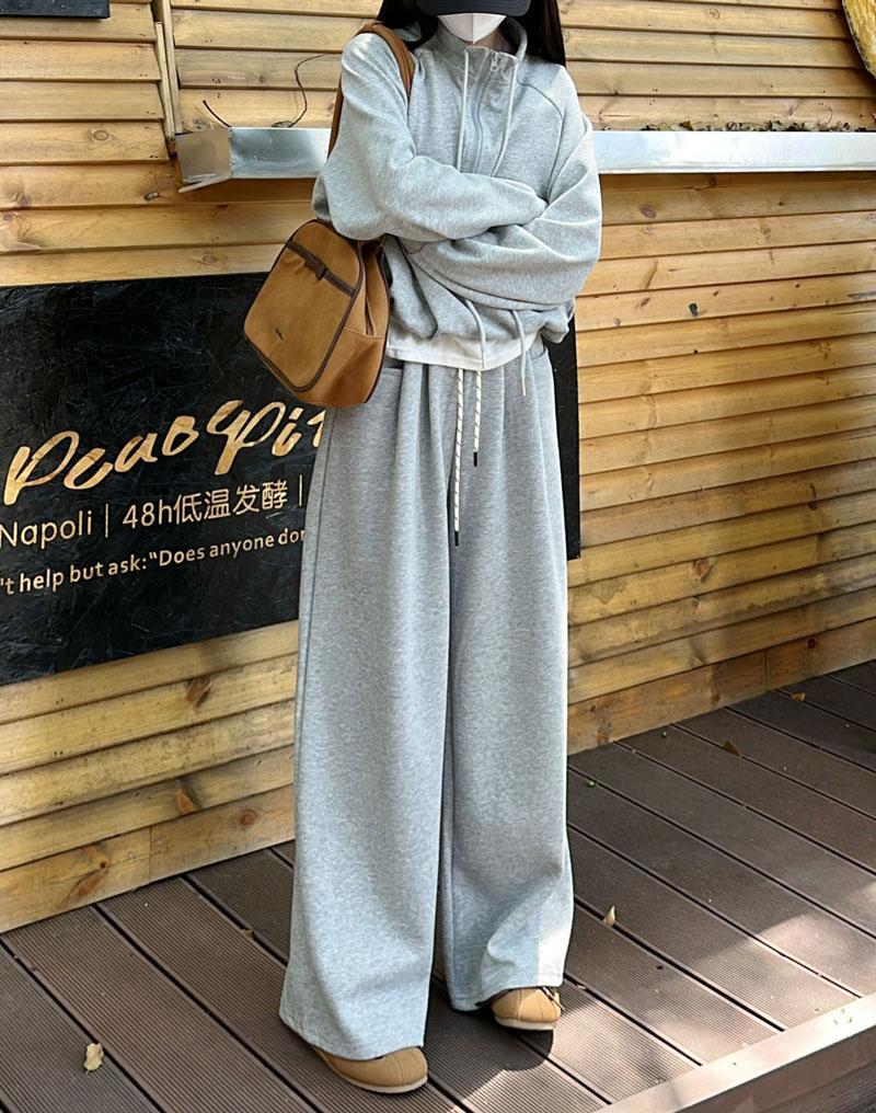 Design A Relaxed Hoodie And Pants Two-piece Set