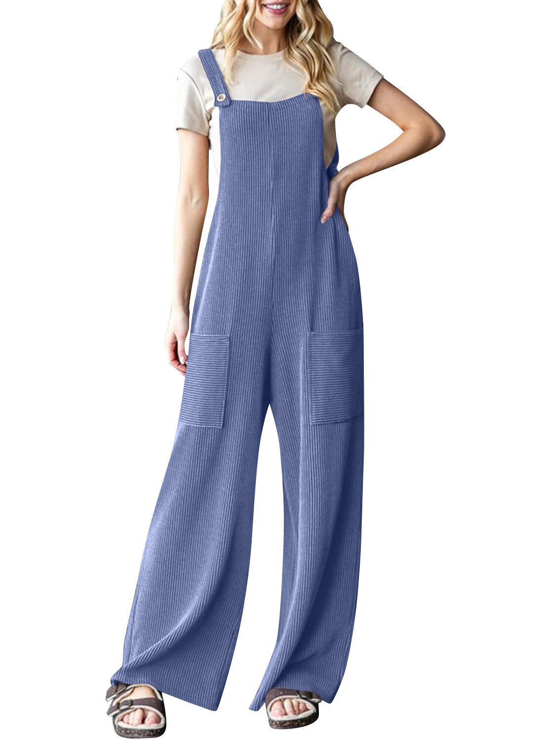 Jumpsuit til kvinder med justerbart spænde og lommer