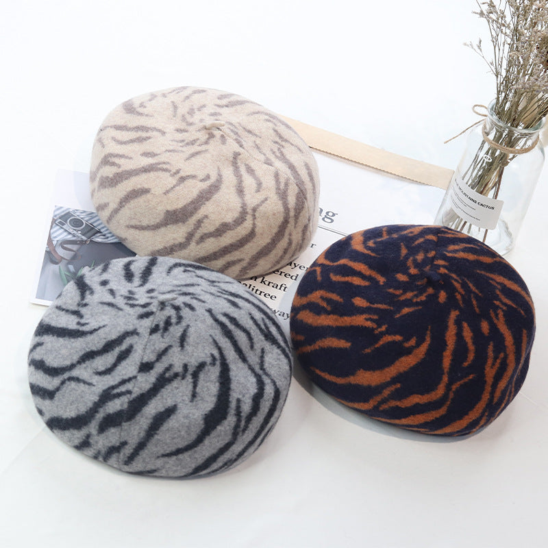 Women's Fashion Versatile Striped Jacquard Beret