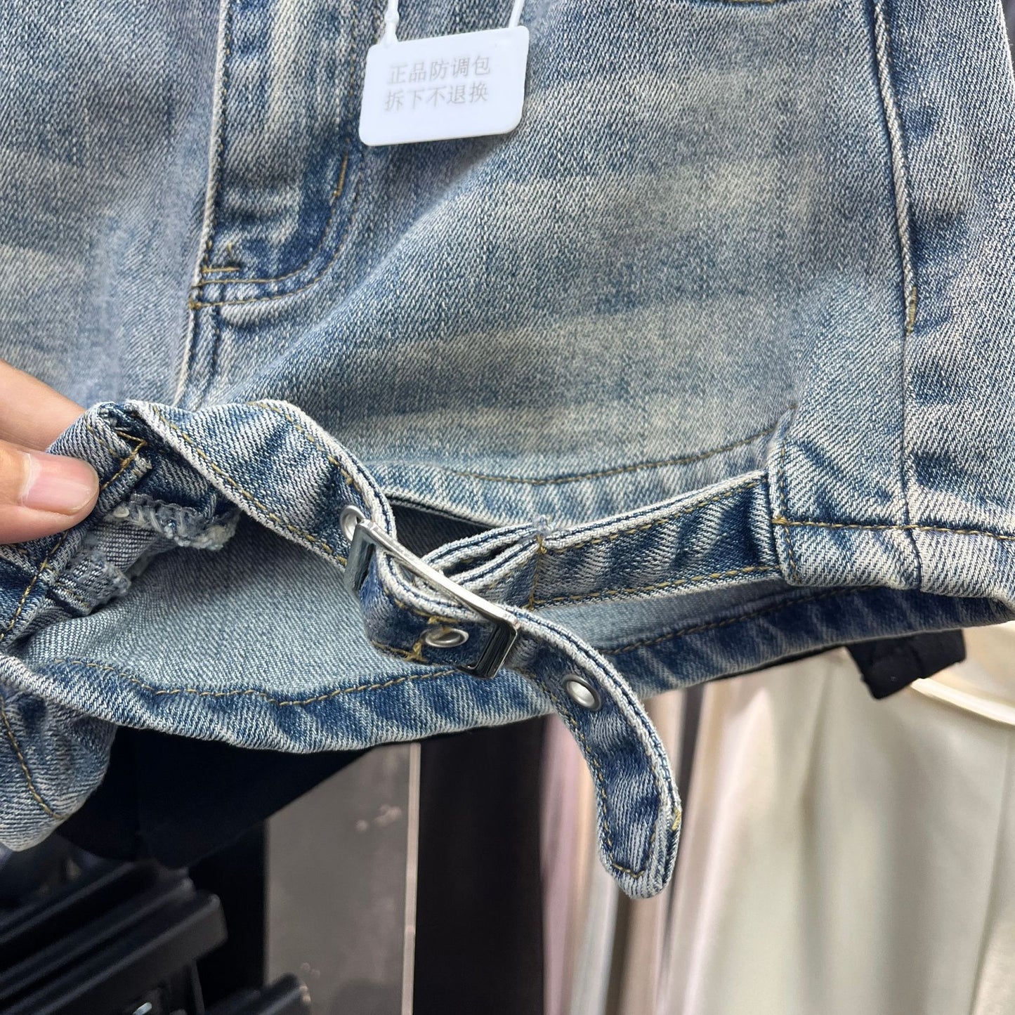 Hotpants i sexet denim-design