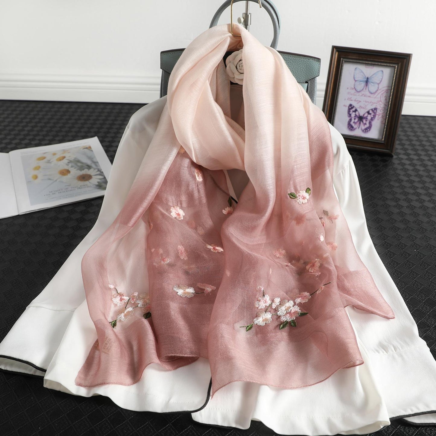 Women's Wool Silk Embroidery Gradient Scarf Sunscreen Shawl