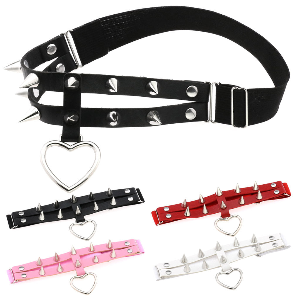Double Row Spike Rivet Peach Heart Pendant Leg Ring