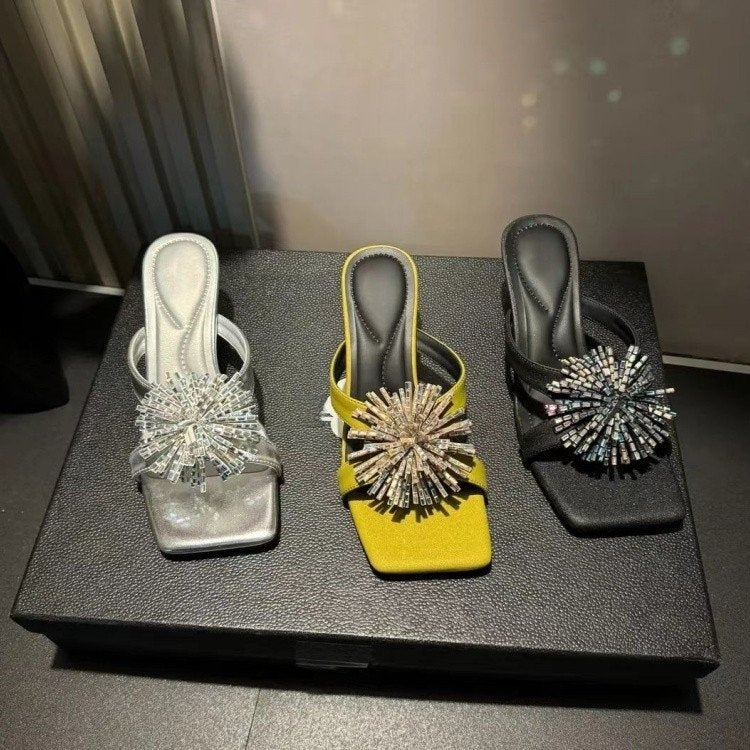 Spring-Summer Fashion Firework Rhinestone Chain High-End Design Influencer Outdoor Wear Non-Slip Square Toe High Heel Sandals