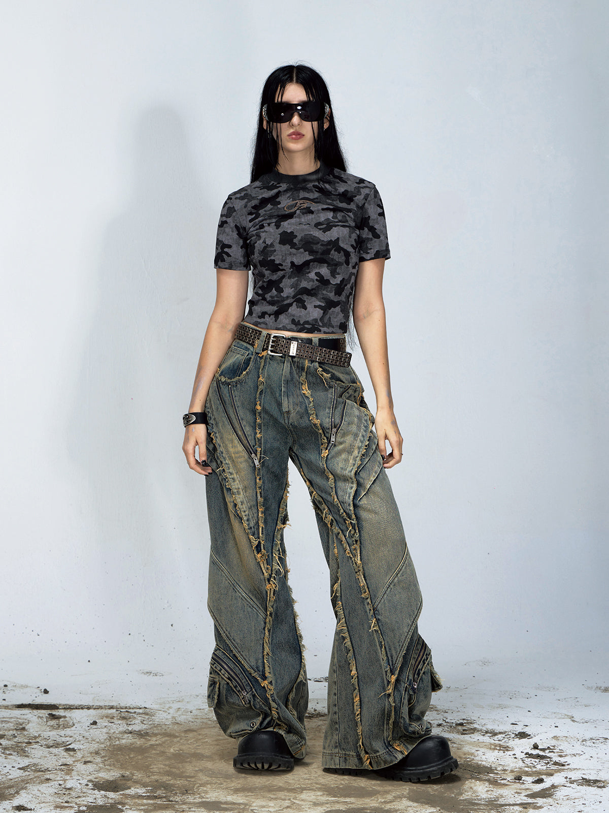 Heavy Industry Destroyed Raw Edge Stitching Jeans Retro Wide Leg Trousers