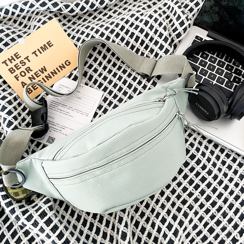 Retro Women's Messenger Bag