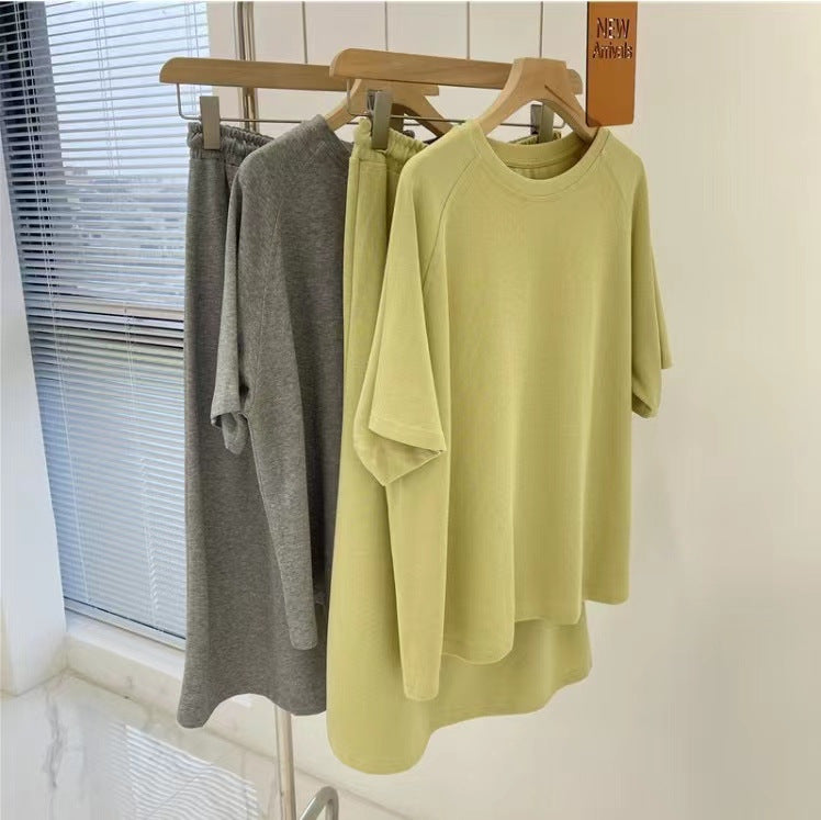 T-shirt And Mid-length Figure-flattering Skirt Sports Set