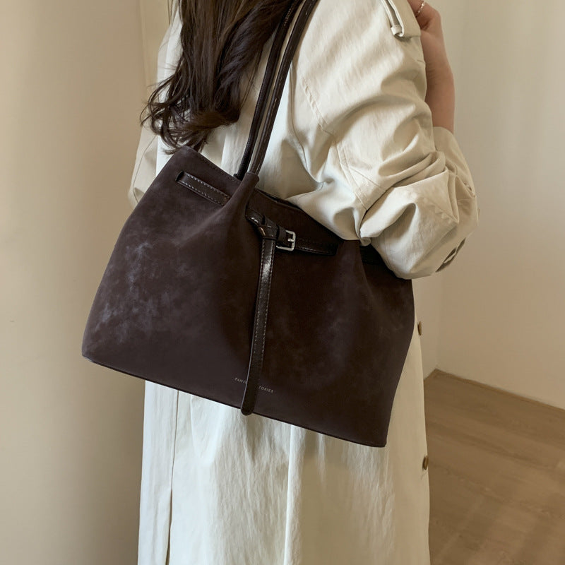 New Stylish Minimalist Fashionable And Casual Single-shoulder Bag