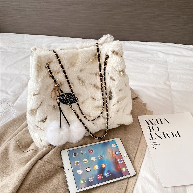 Women's Fashion Casual Plush Chain Shoulder Messenger Bag