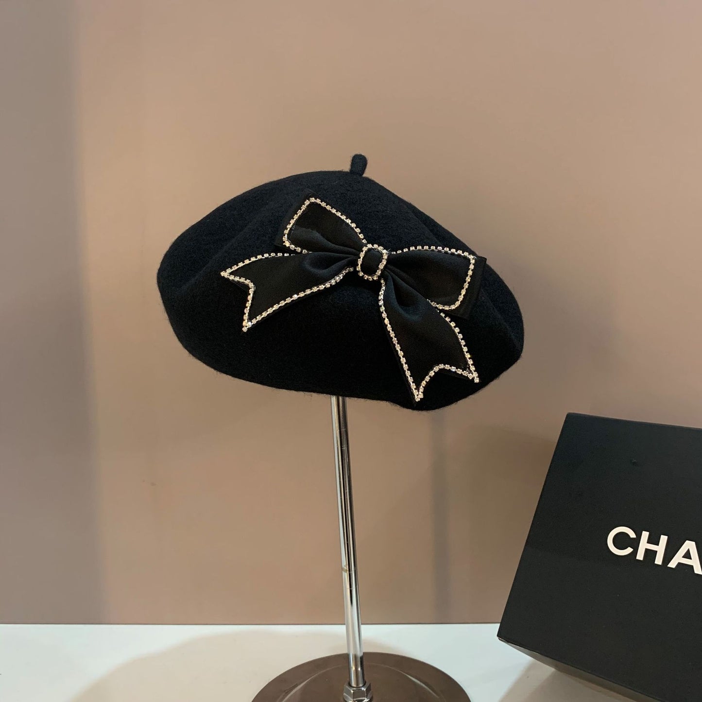 Autumn And Winter Warm All-match Bow Wool Beret Hat