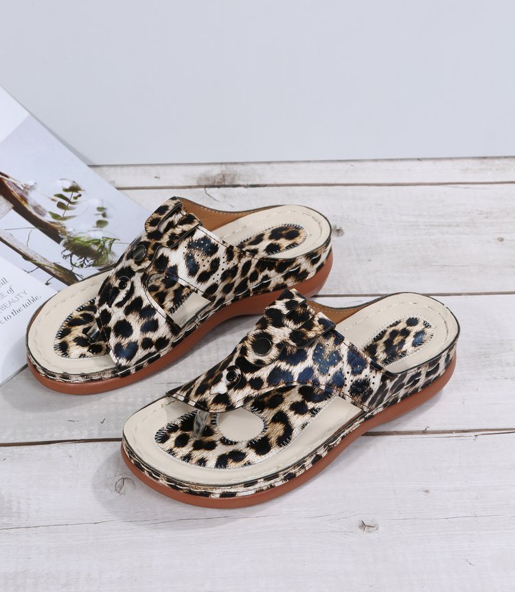 Women's Fashion Slope Heel Flip Flop