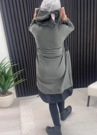 New Letter Splicing Long Sleeve Hooded Sweater Dress