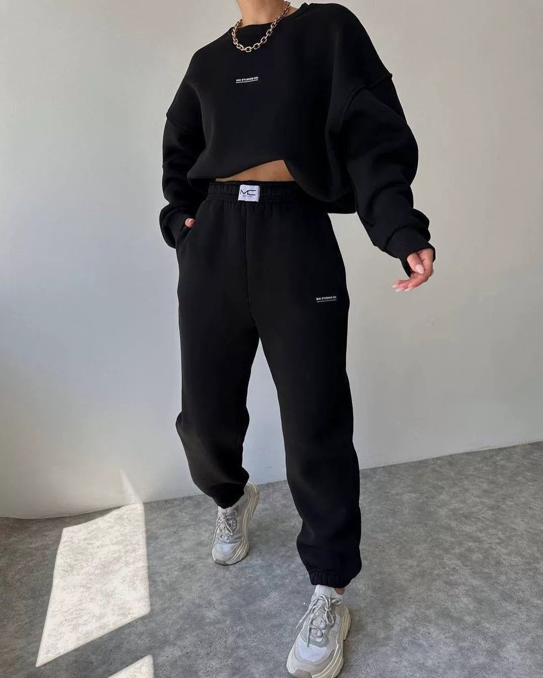 Fashion Casual Round Neck Sweatshirt Pants Set