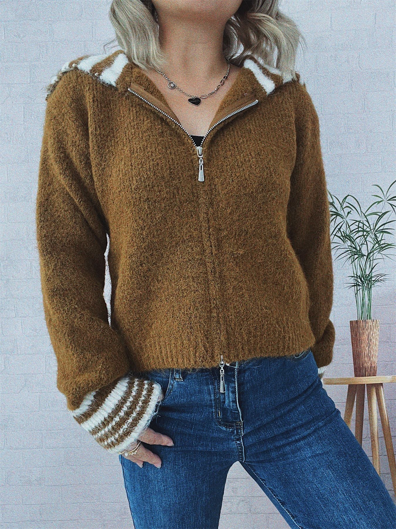Enkel kontrastfarvet stor revers lynlås strikket cardigan løs afslappet sweater