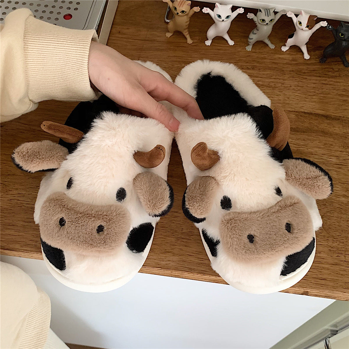 Cartoon Cow Warming Woolen Cotton Slippers Women