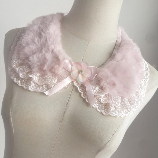 Versatile Lace With Lace And Cute Fur Collar