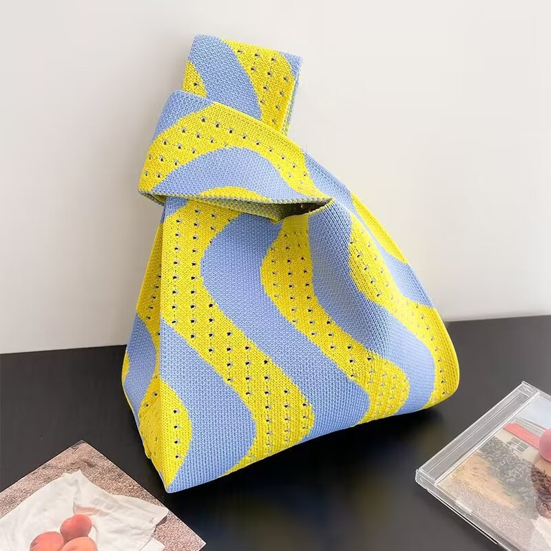 Women's Fashionable Large-capacity Striped Portable Storage Bag