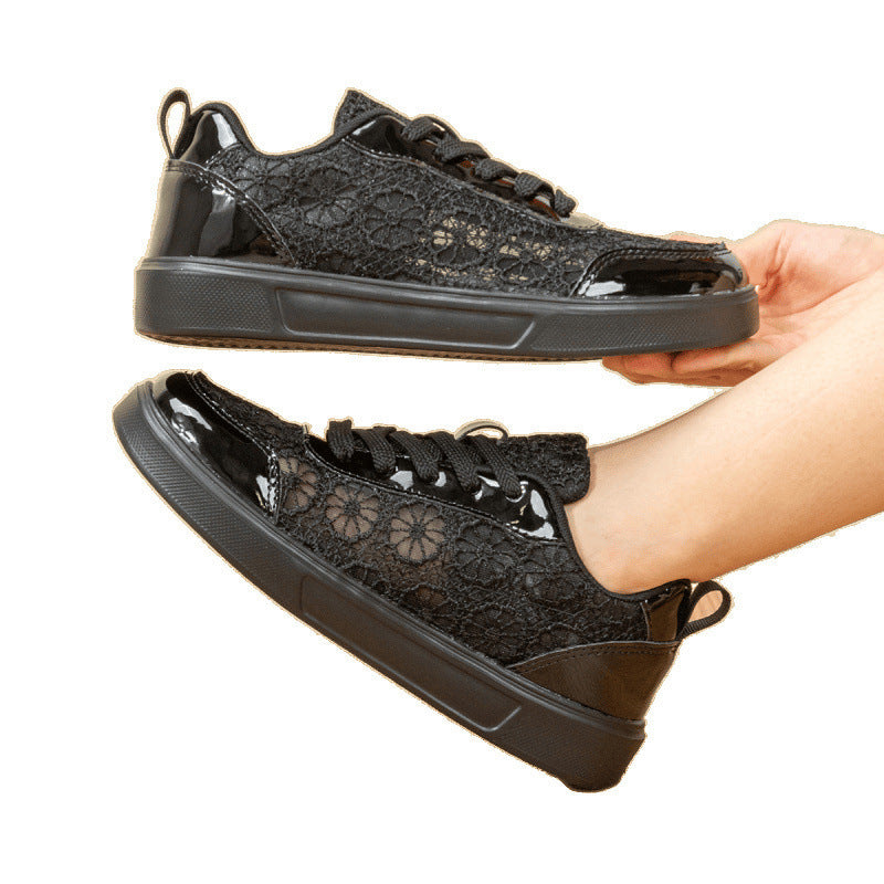Womens Hollowed-out Breathable Lightweight Flat Shoes