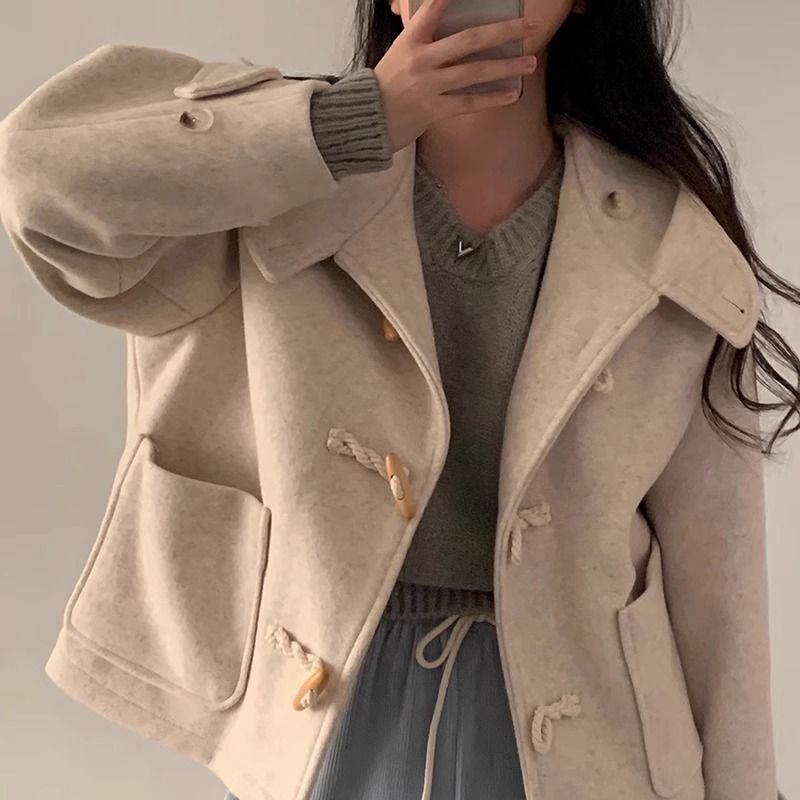 Horn Button Design Large Pocket Loose Versatile Hooded Woolen Short Coat