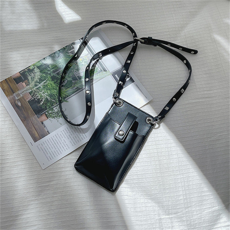 Fashion Retro Messenger Bag Popular Personality Mobile Phone Bag