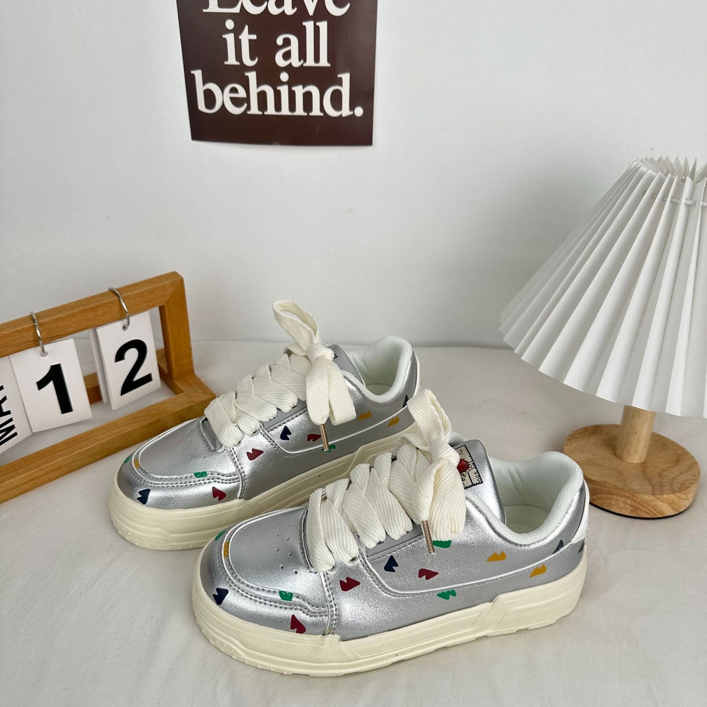 Nye Harajuku Blomstrede Lærredssneakers til Enhver Lejlighed