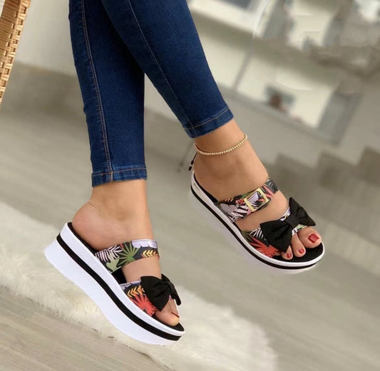 Colorful Bow Round Toe Platform Leather Ladies Sandals