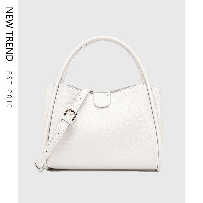 New Fashion Special-interest Portable Commuter's All-matching Shoulder Messenger Bag