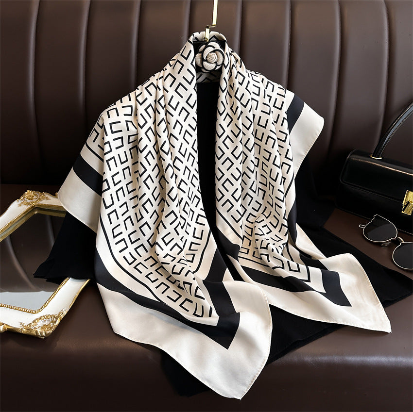 Fashion Printed Silk Scarf Twill Silk High Quality Square Scarf