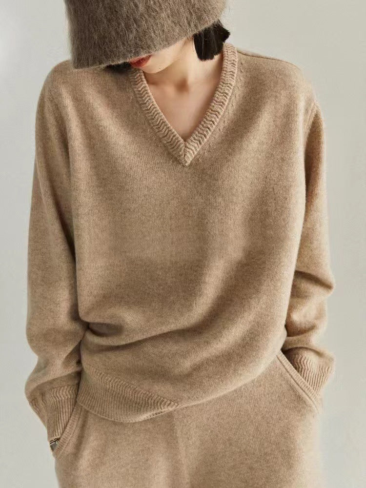 Women's V-neck Sweater Knitted Bottoming Shirt