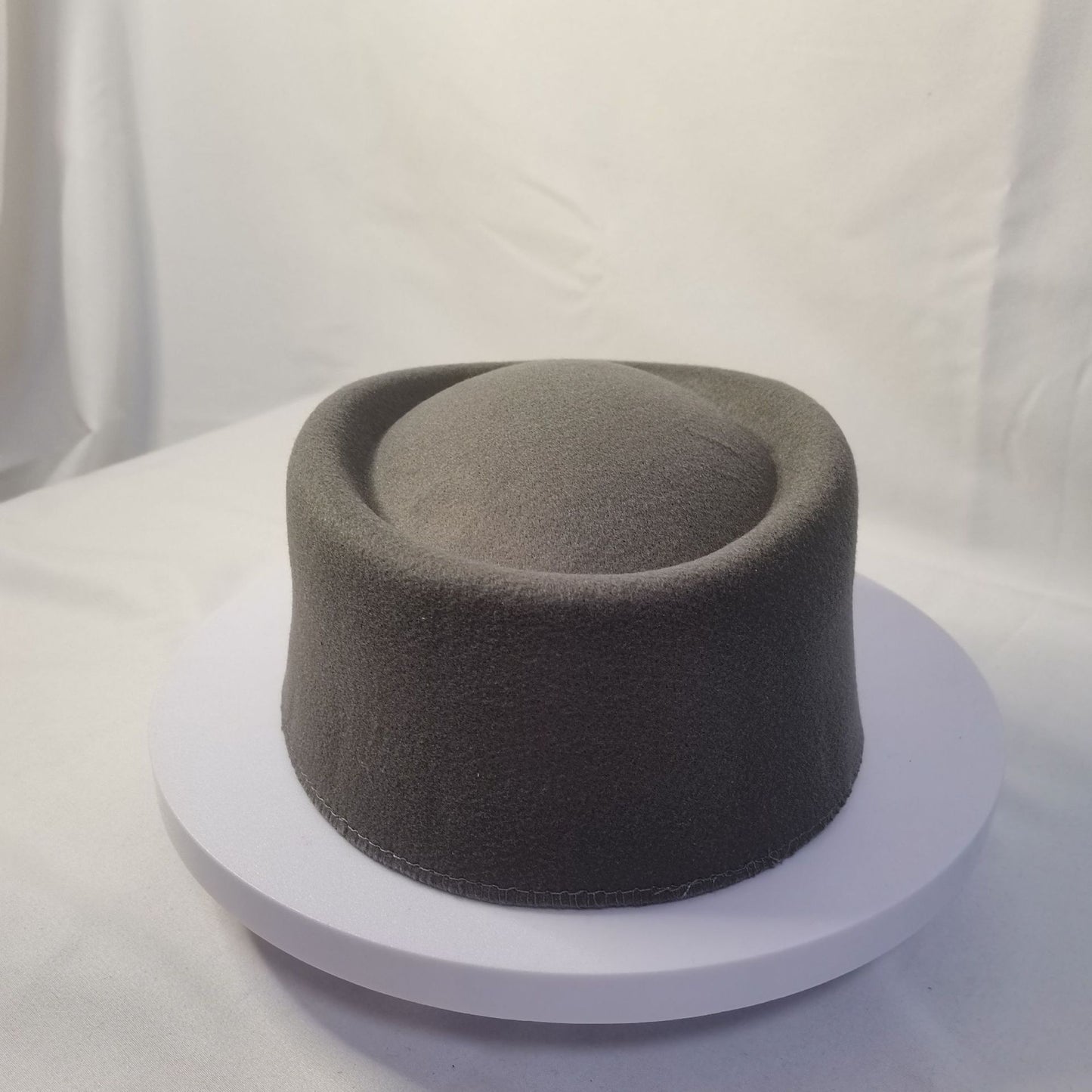 Womens Retro French-style Dome Jazz Hat Woolen Top Hat All-Season Faux-Wool Hat For FallWinter