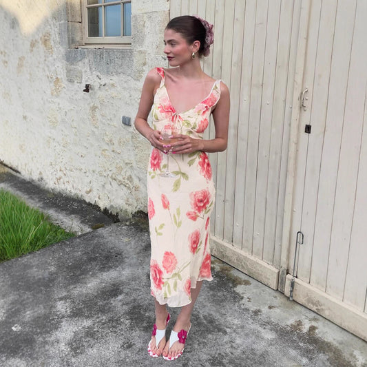Fashionable Minimalist And Slim Fit Womens Dress