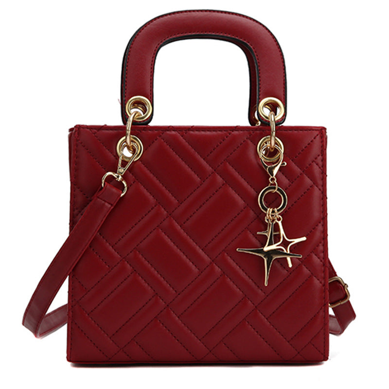 Manufacturer Wholesale Women's Bags New Women's Shoulder Bag XINGX Pendant All-matching Diamond Small Bag Women's