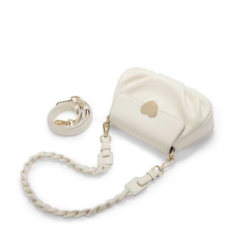 Niche Super Sweet Love Soft One-shoulder Portable Messenger Bag