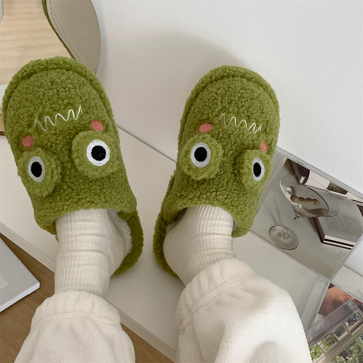Cute Cartoon Plush Anti-skid Indoor Shoes