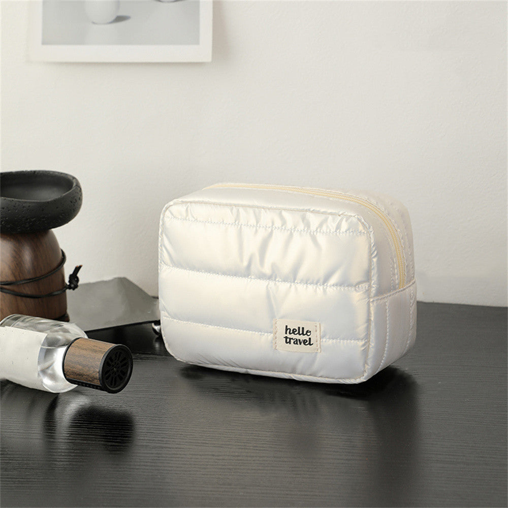 Sleek Medium-Sized Makeup Bag With Subtle Pearl FinishElegant And Spacious