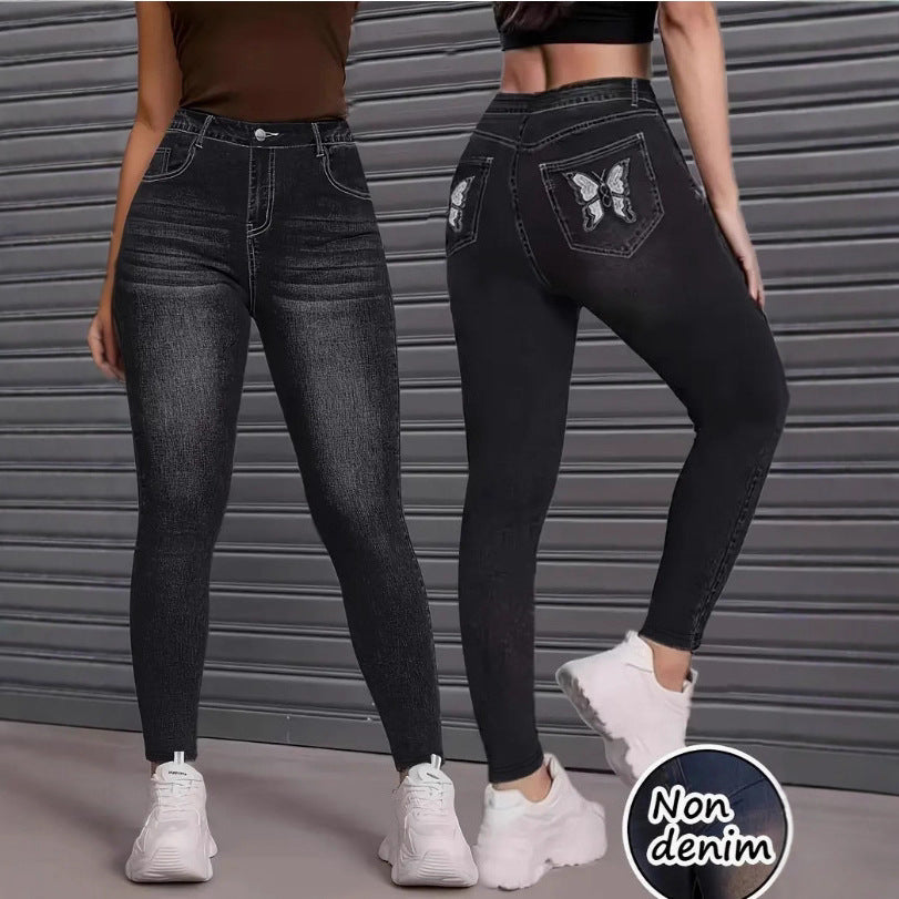 Bootcut Yoga Capri Pants With A Butt-lifting Effect Styled Like Denim Leggings