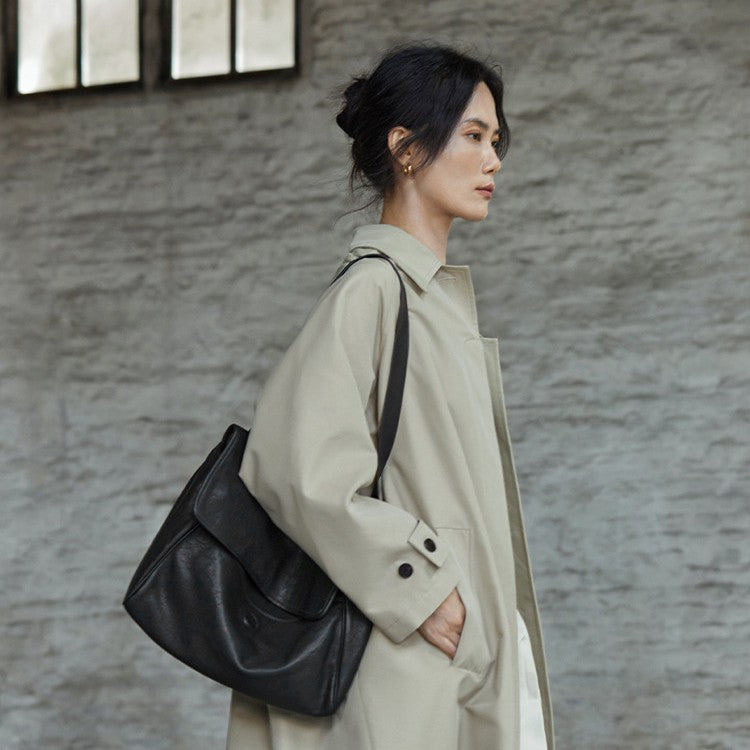 Retro Soft Leather Large-capacity Shoulder Bag